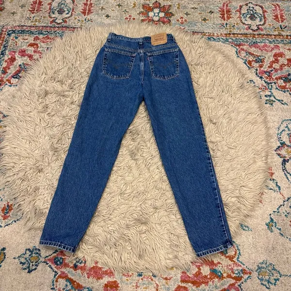 Vintage 90’s Levi’s 521 tapered fit jeans size 10 - Image 7