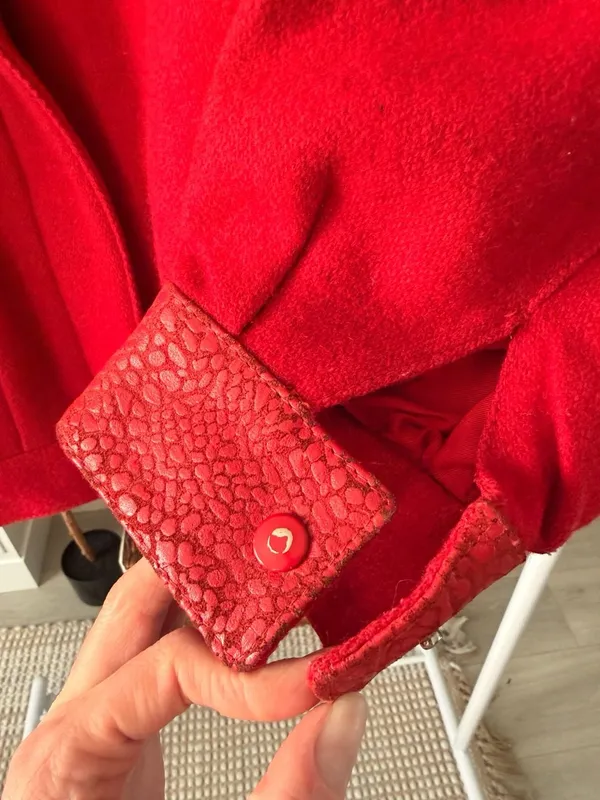 80’s Style Women’s Vintage Red Suede Leather Bomber Jacket Size Large - Image 12