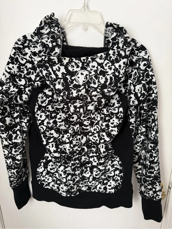 lululemon athletica Black & White Floral Zip Hoodie - Image 2