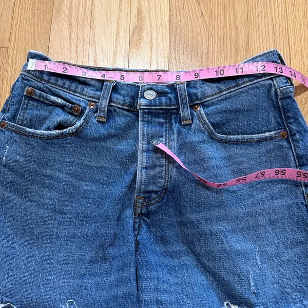 Abercrombie & Fitch The 90s Baggy Short Low Rise Sz 2/26 - Image 3