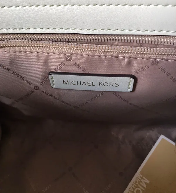 Michael Kors Set - Image 11