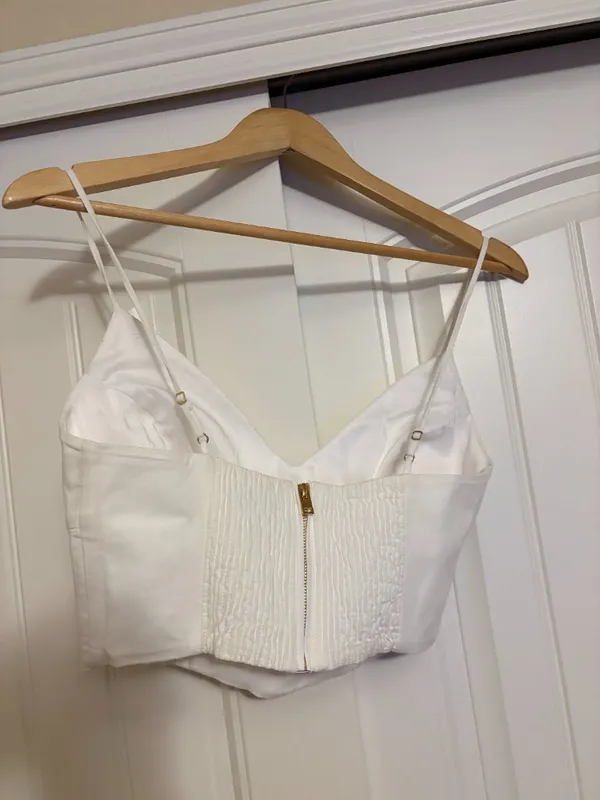 Babaton Cami Top Small White Zip Back Boning Adjustable Straps Cropped Aritzia - Image 3