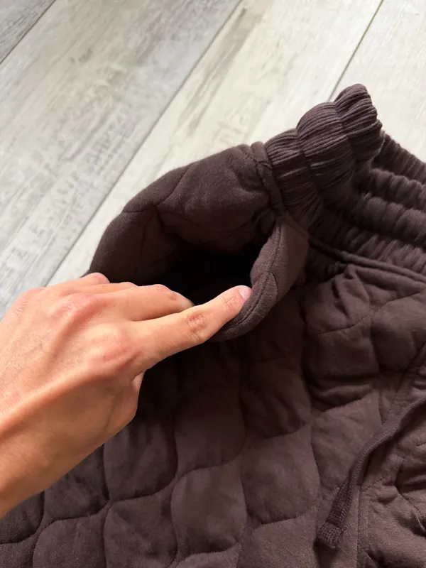 NWT Rae Mode Espresso Quilted Joggers size small Brown - Image 7