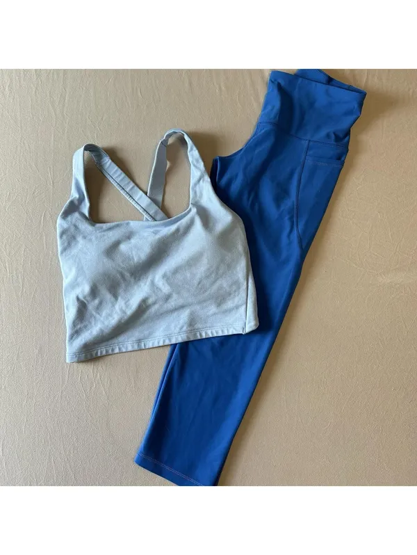 Old Navy Active Powersoft Sports Bra and High-Rise Leggings Set - Image 3