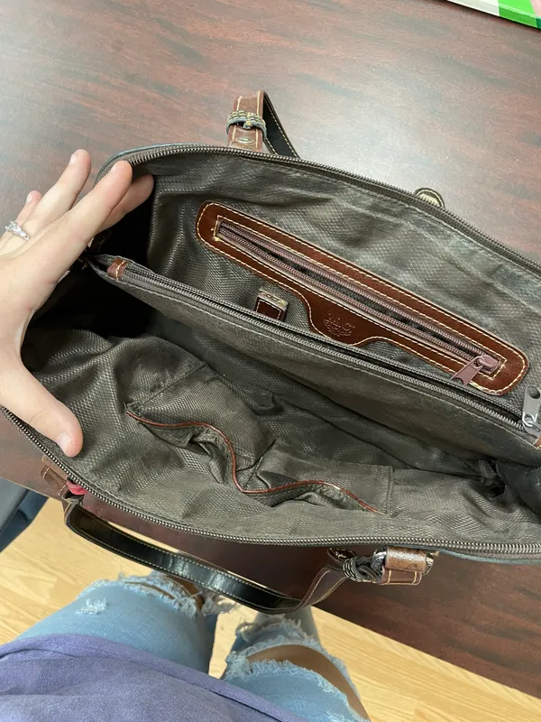 M.C. Marc Chantal Purse - Image 5
