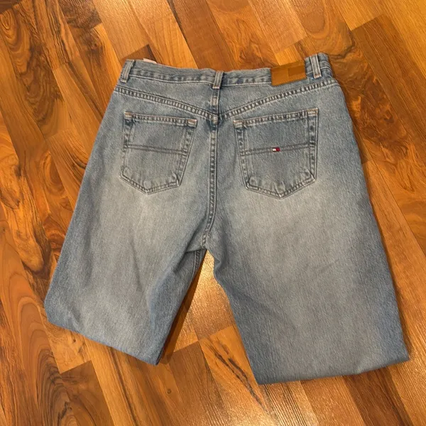 Tommy Hilfiger light wash denim jeans‎ women’s size 10 - Image 6