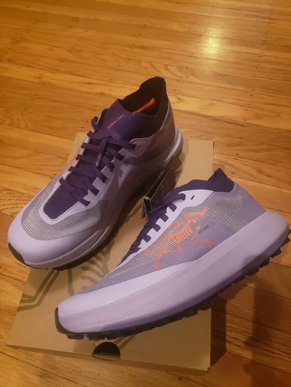 ARC’TERYX SYLAN PRO Aster Purple Shoe Womens Size 9 Vibram Megagrip Athletic - Image 2