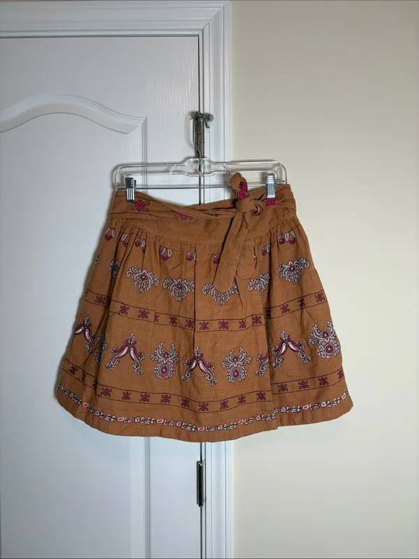 Anthropologie Meghan Embroidered Mini Skirt Size 10 - Image 3