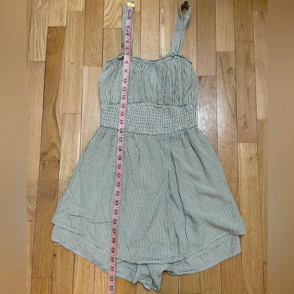 Hollister Green Gingham Sleeveless Romper - Image 6