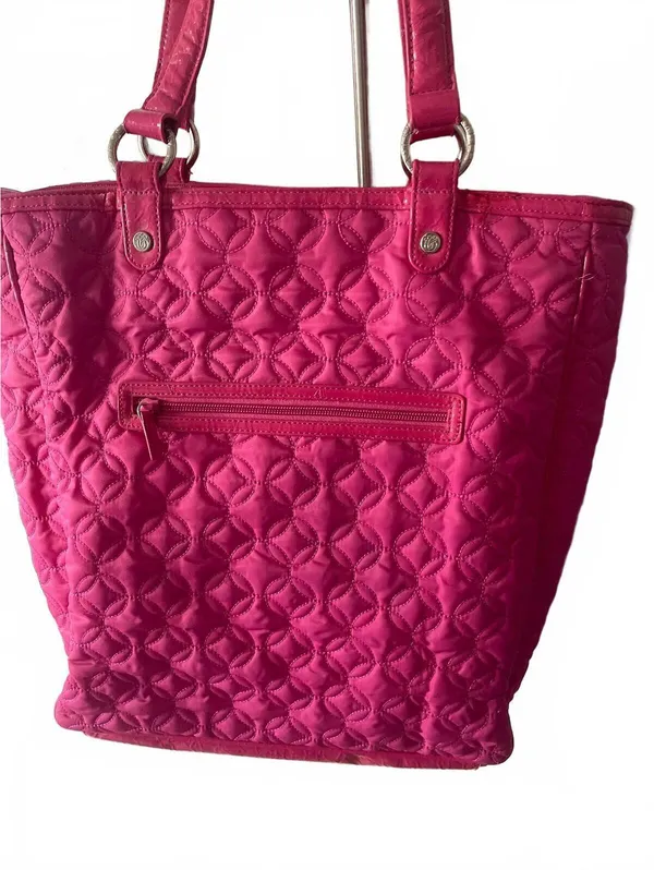 Vera Bradley tremendous tote quilted hot pink w external pockets & zipper - Image 2