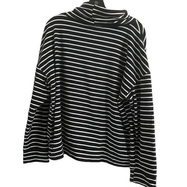 Time and Tru Black and White Striped Top Extra Large - Image 8