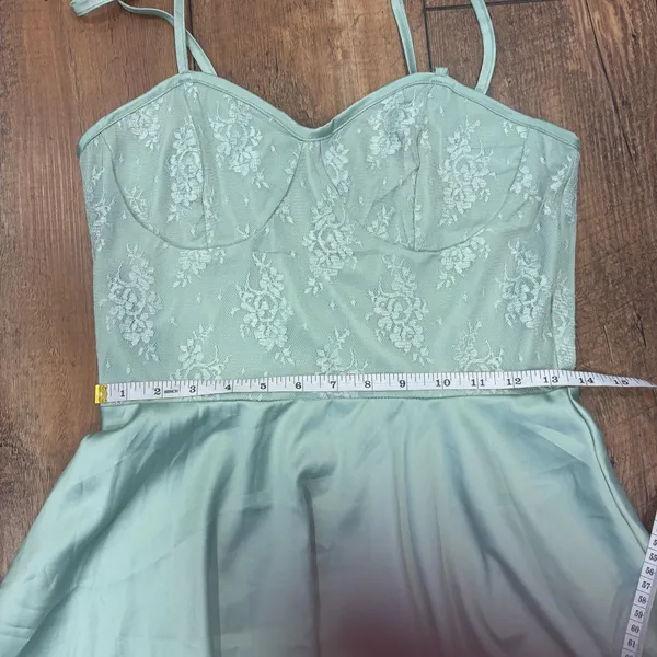 Fairy Contrast Lace Asymmetric Hem Cami Dress Green Women's Size Medium Romwe - Image 9