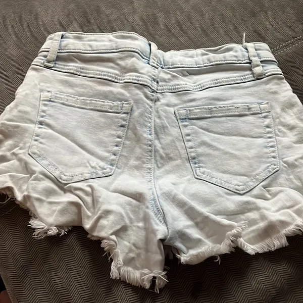 Denim shorts - Image 2