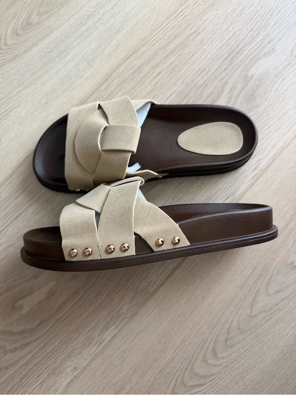 Pretty Little Thing Crisscross Stud Slide Chunky Sandals - Image 3