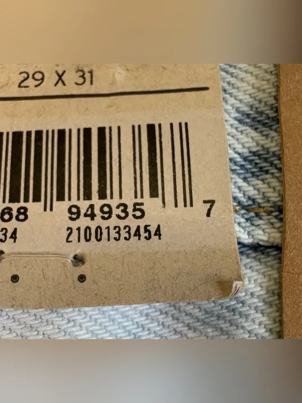 NWT Levi's 94 Baggy Straight Jeans in Light Wash Blue Sz 29 - Image 5