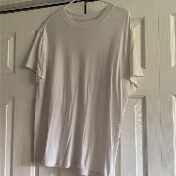 Lululemon classic white athletic top Crew Neck T-Shirt - Image 2