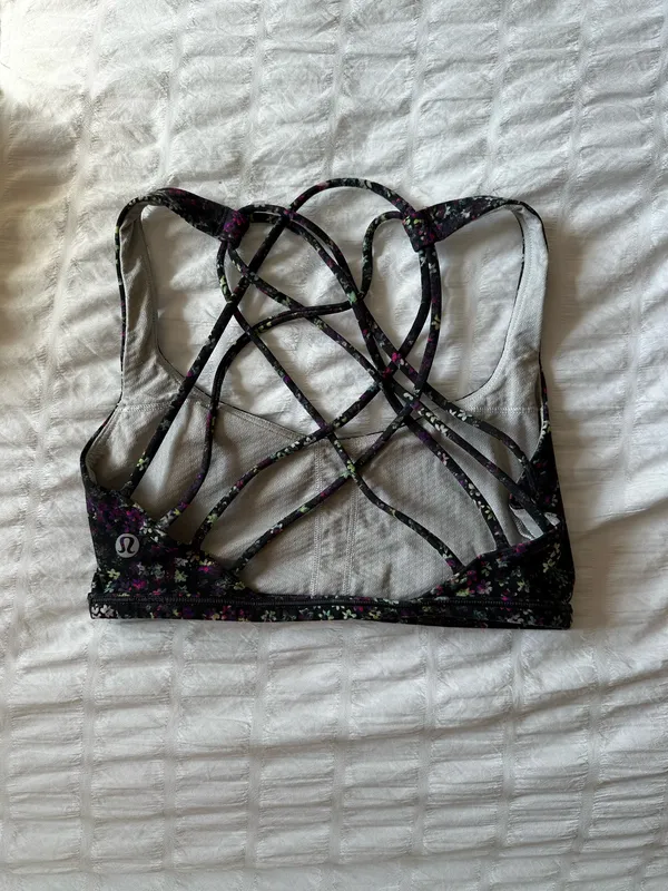 Lululemon Floral Bra Sports - Image 2