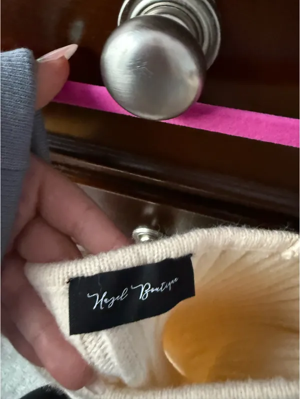 Hazel Boutique Set - Image 3
