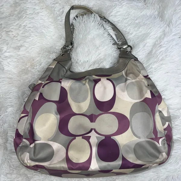 Coach Op Art Scarf Print Signature Shoulder Bag with Purple and Silver Detail - Image 5