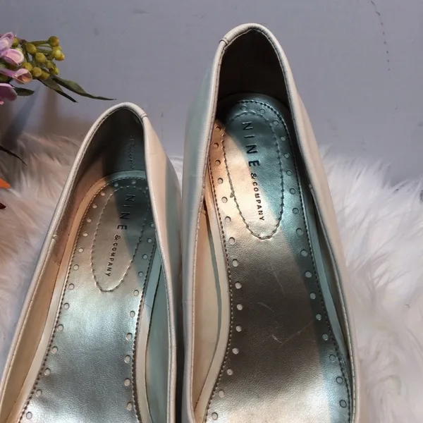 Nine & Co. Women's Beige/Cream Pump Shoes - Image 4