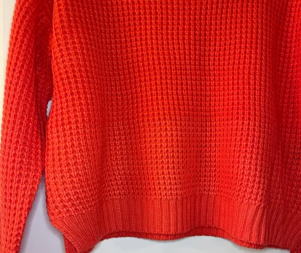 Vestique Orange Crop Sweater - Image 3