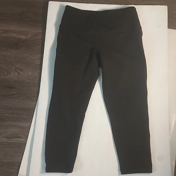 PrAna Black Capri Legging Pants S Athleisure Activewear Casual Sportswear Cozy - Image 4