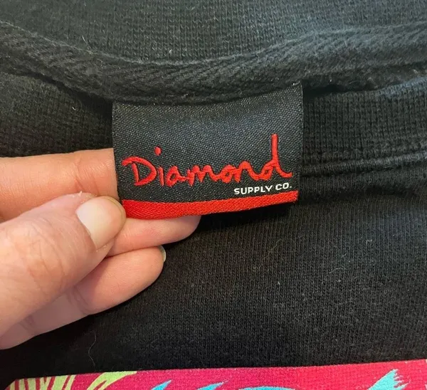 Diamond supply black long sleeve sweatshirt measurements in pictures - Image 5