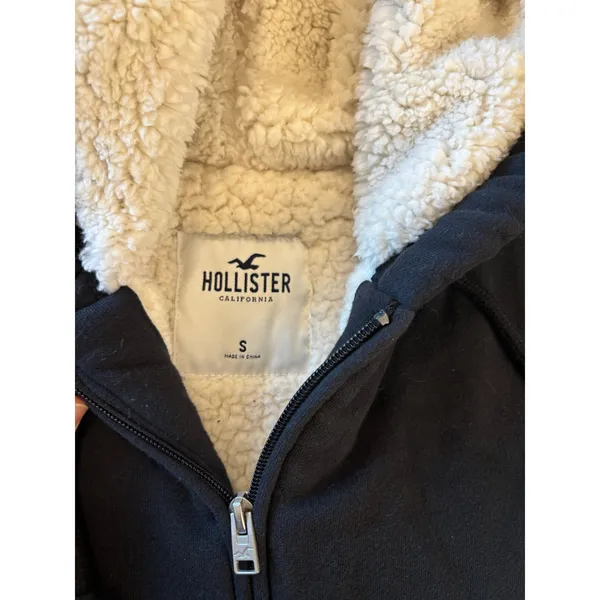 Hollister sherpa lined cropped zip up front drawstring hoodie jacket sz Small - Image 7
