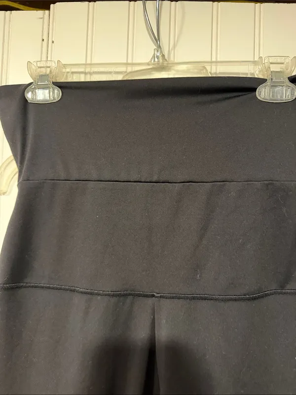 Gymshark Black High-Waist maternity Performance Leggings - Image 3