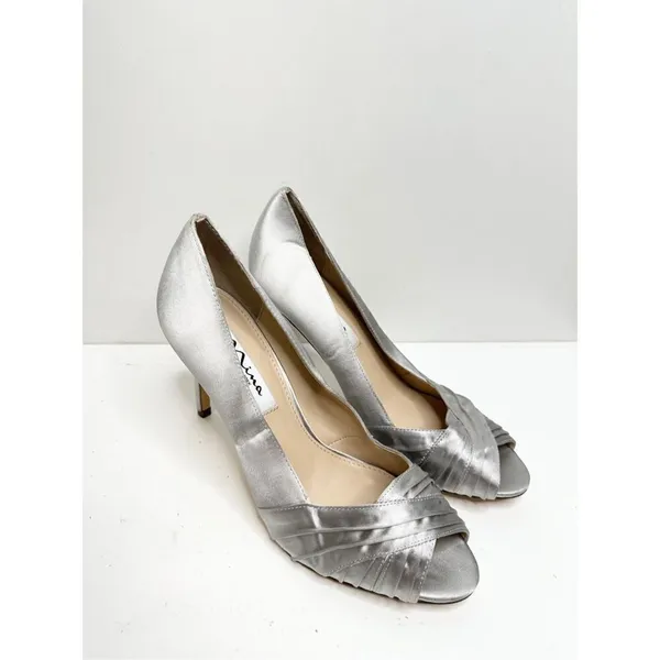 Nina New York Pumps Size 8.5 Silver Satin Leather‎ Open Toe Evening Shoes - Image 4