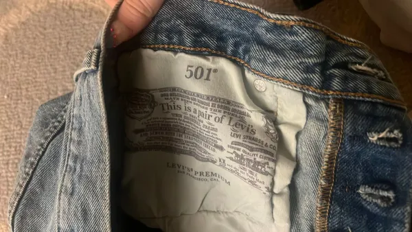 Levi’s Jean Shorts 501 Button Fly - Image 3