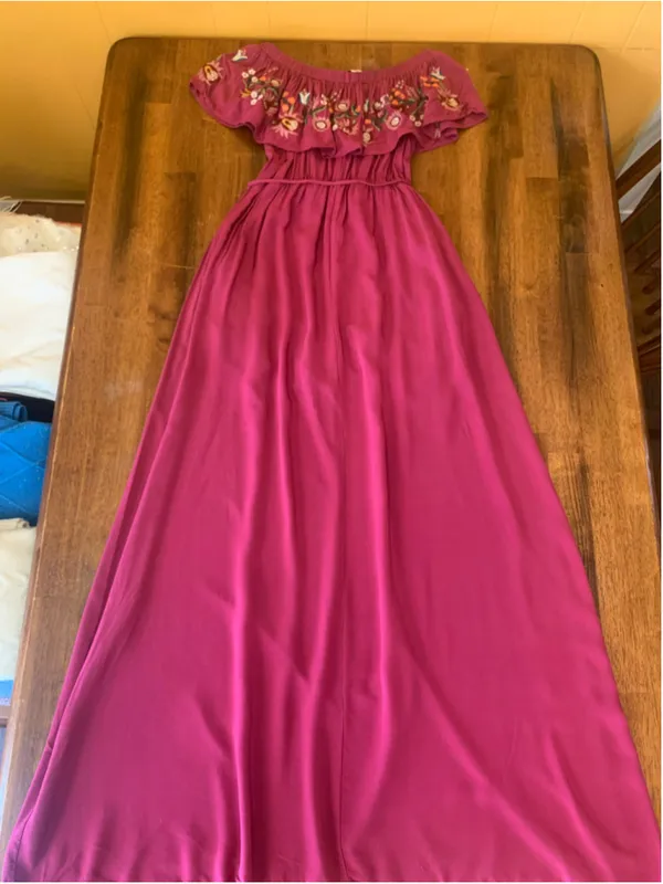 Davi & Dani Embroidered Maxi Dress Pink Size S - Image 9
