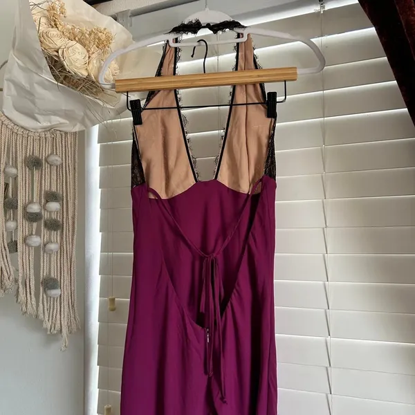 White Fox wine Burgundy Lace Halter Maxi Gown Open Back Formal Dress xl - Image 6