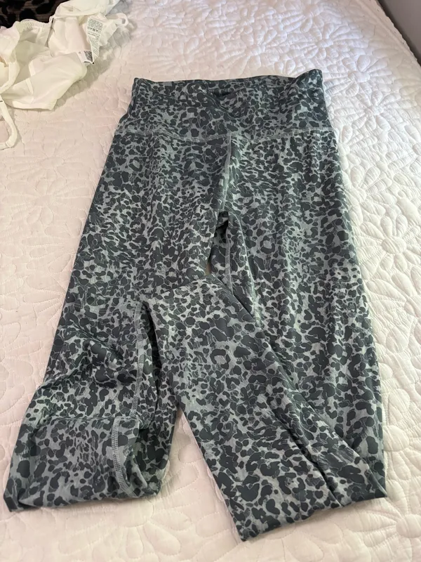 Leopard print leggings  - Image 3