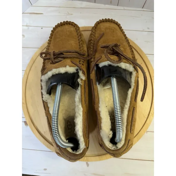UGG Dakota Women's US 8 Moccasin Slipper Shoe Chestnut Shearling Lined - Image 8