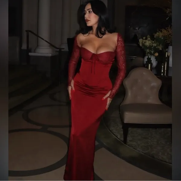 House of CB PERDI Berry Satin Maxi Dress With Corset M PLUS CUP - Image 13