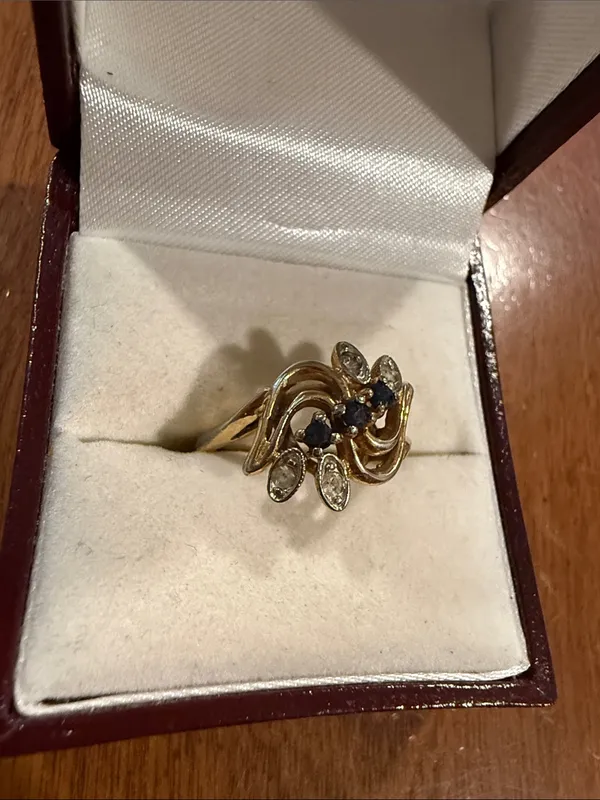 Vintage 14 KT GE ESPO Floral Blue Sapphire Accent Ring with CZ Size 6 - Image 4