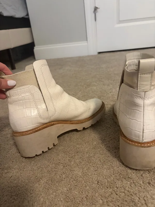DV by Dolce Vita boots - Image 4