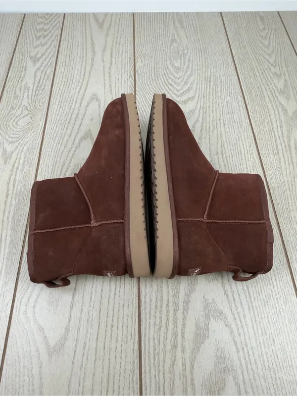 Koolaburra by UGG Women's Koola Mini II Booties US10 Cappuccino Brown $90 - Image 4