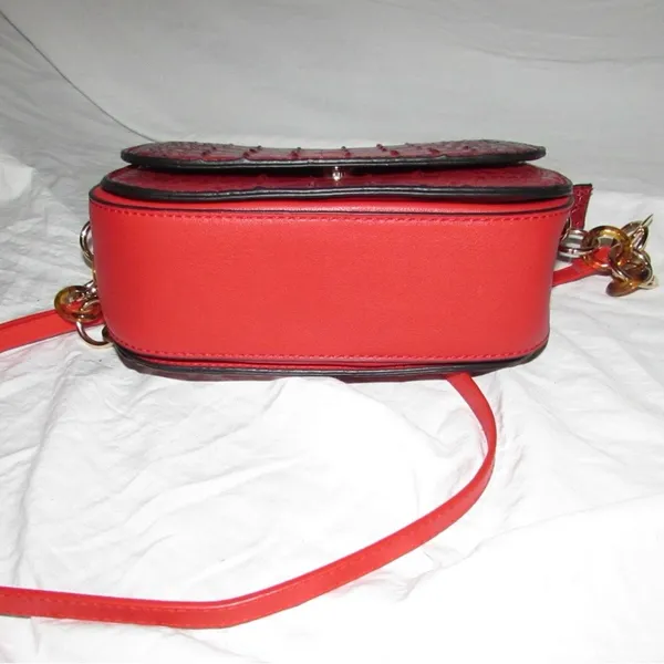 Red Croc - Image 6