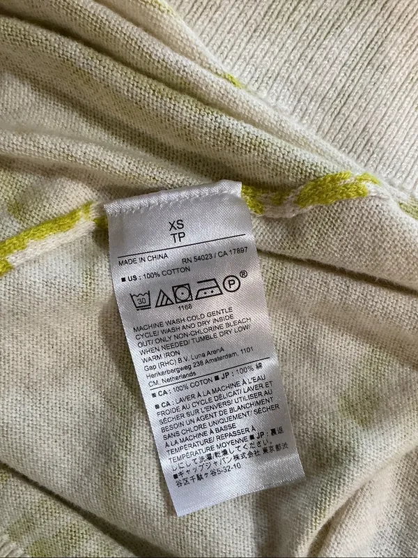 Banana Republic Cream and Chartreuse Abstract Long-Sleeve Top - Image 4