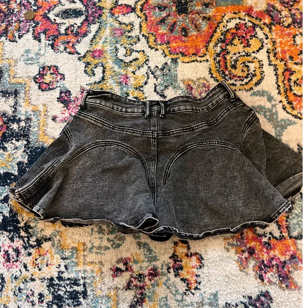 Windsor Black Jean Skirt Mini - Image 2