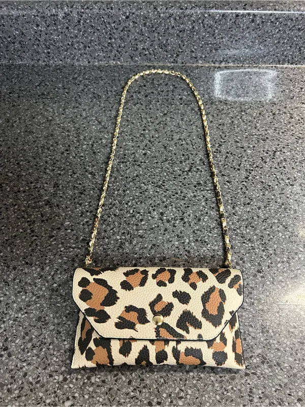 aerie Leopard Print Crossbody in Cream, Tan and Black - Image 4