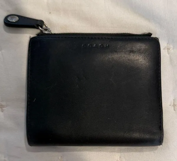 Coach Black Leather Wallet with Zip (22) - Image 2