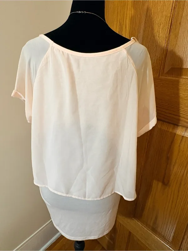 American Eagle Outfitters Blush Pink Crewneck Top - Image 3