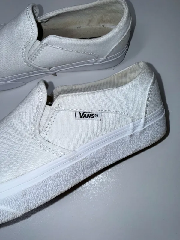 Vans Asher Slip On Classic Sneakers True White Canvas - Image 6