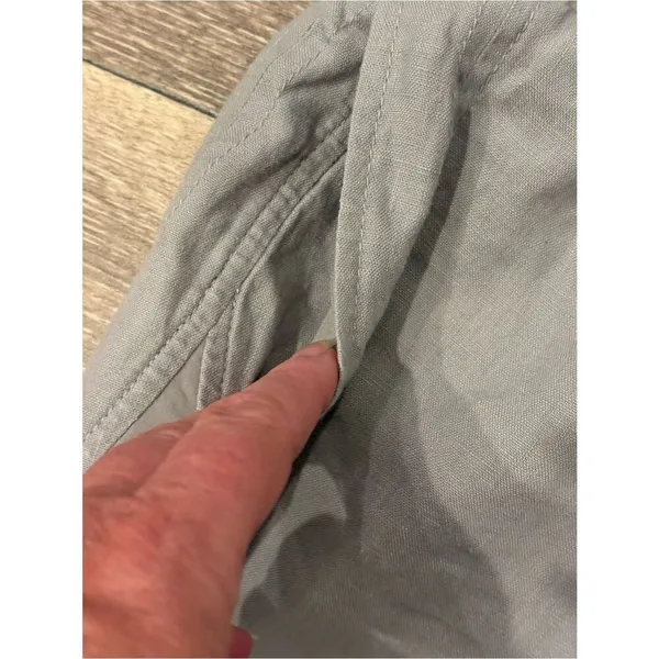 Athleta Light Gray Drawstring Athletic Shorts - Image 3