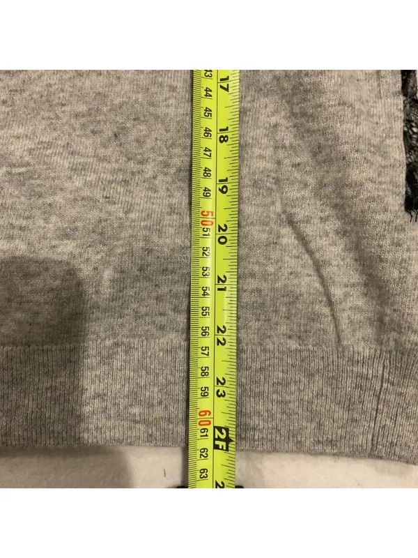 J.Crew wool gray and black lace front sweater szM bust39 - Image 6