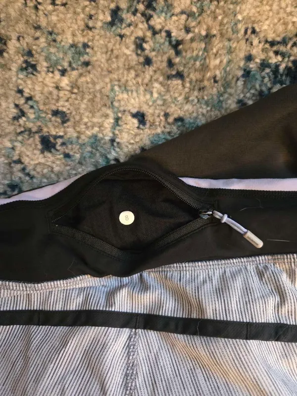 Lululemon speed ups size 8 - Image 4