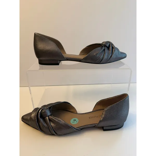 Donald J. Pliner D’Orsay Flats Women’s Size 5.5 Metallic Silver Leather Ruched - Image 4